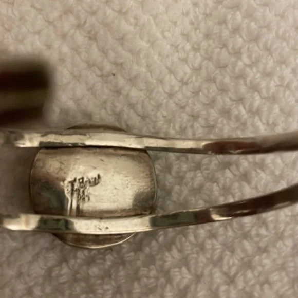 Sterling silver bangle with tourquoise stone - Picture 4 of 4